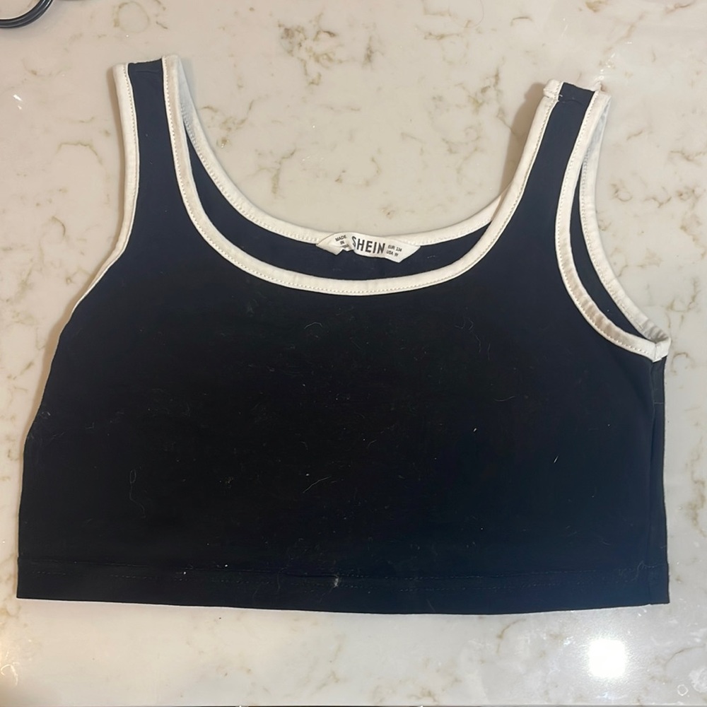 Selling clothes for kids!